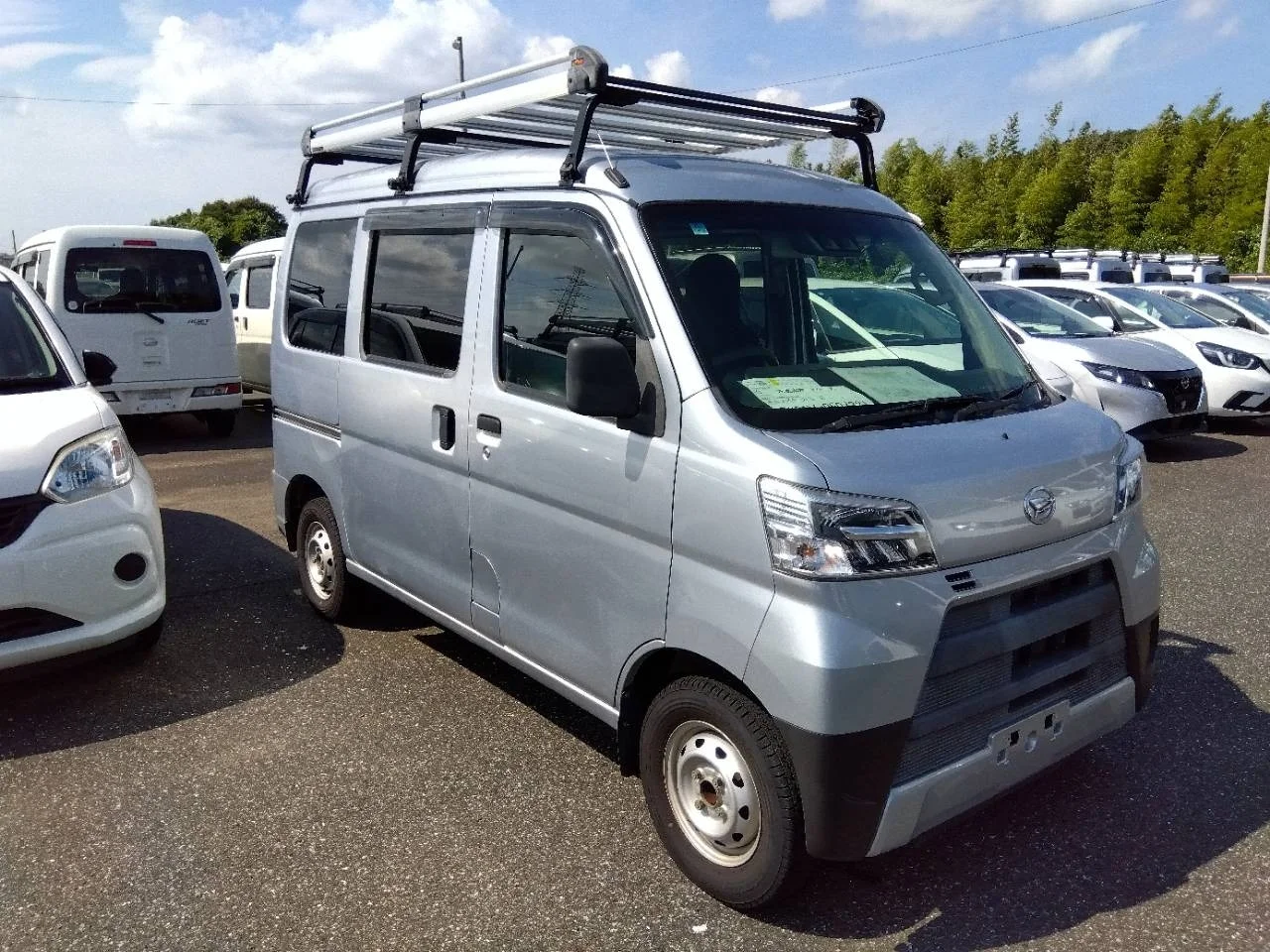 Daihatsu Hijet Cargo S321V 2021